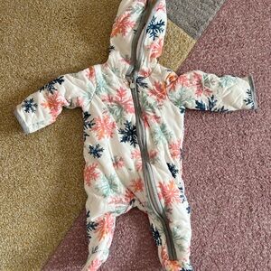 Burt’s bees baby NB bunting